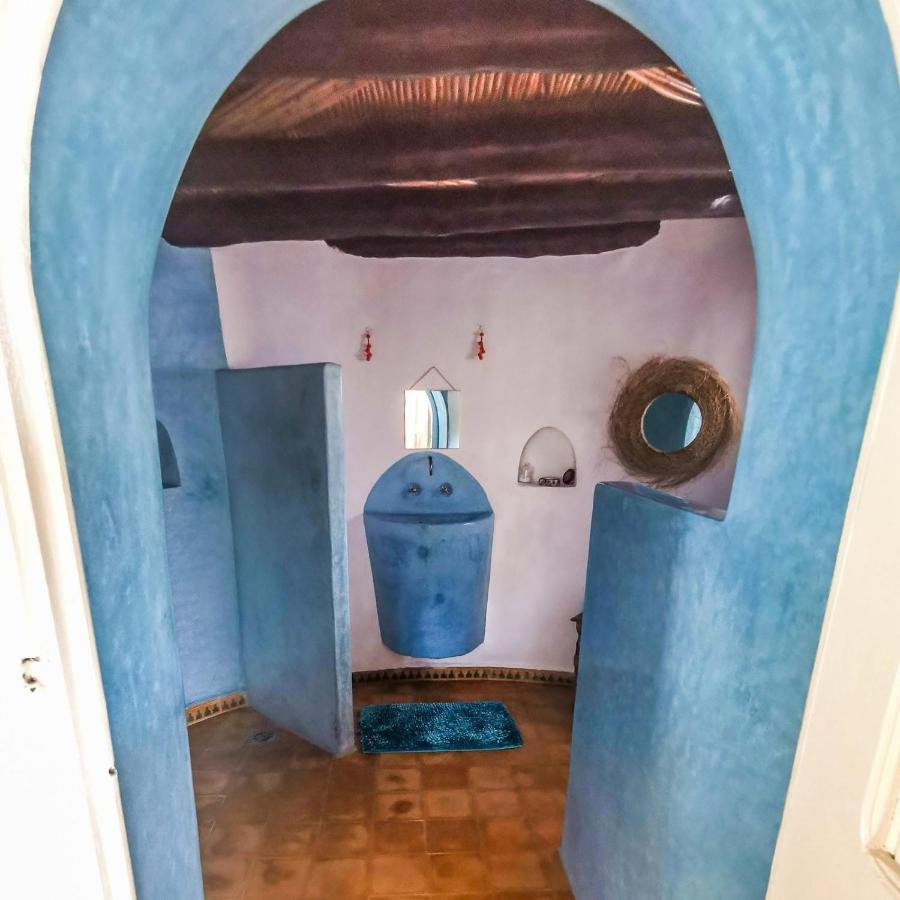 Out Of Medina Bed & Breakfast Есувейра Екстериор снимка