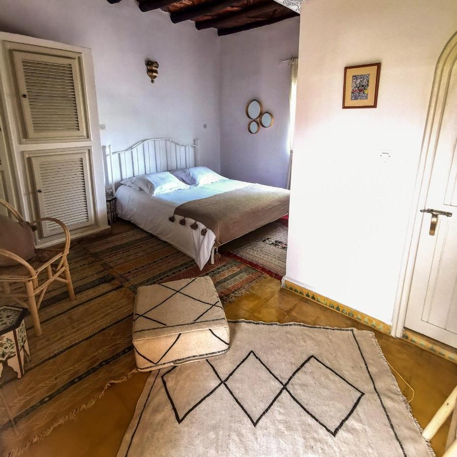 Out Of Medina Bed & Breakfast Есувейра Екстериор снимка
