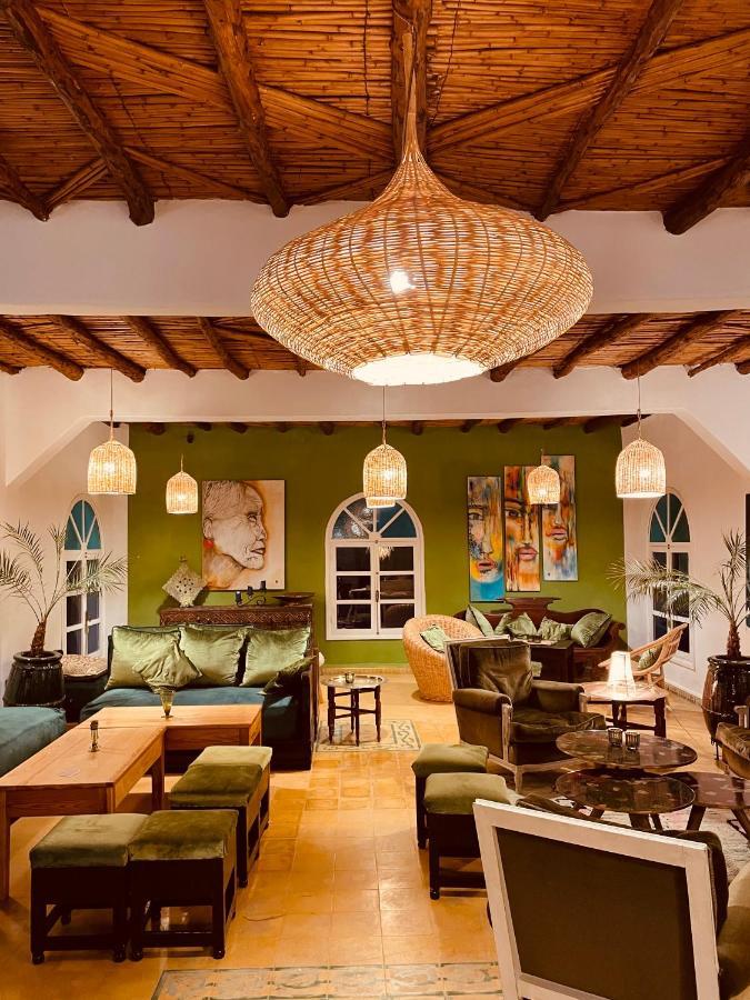 Out Of Medina Bed & Breakfast Есувейра Екстериор снимка