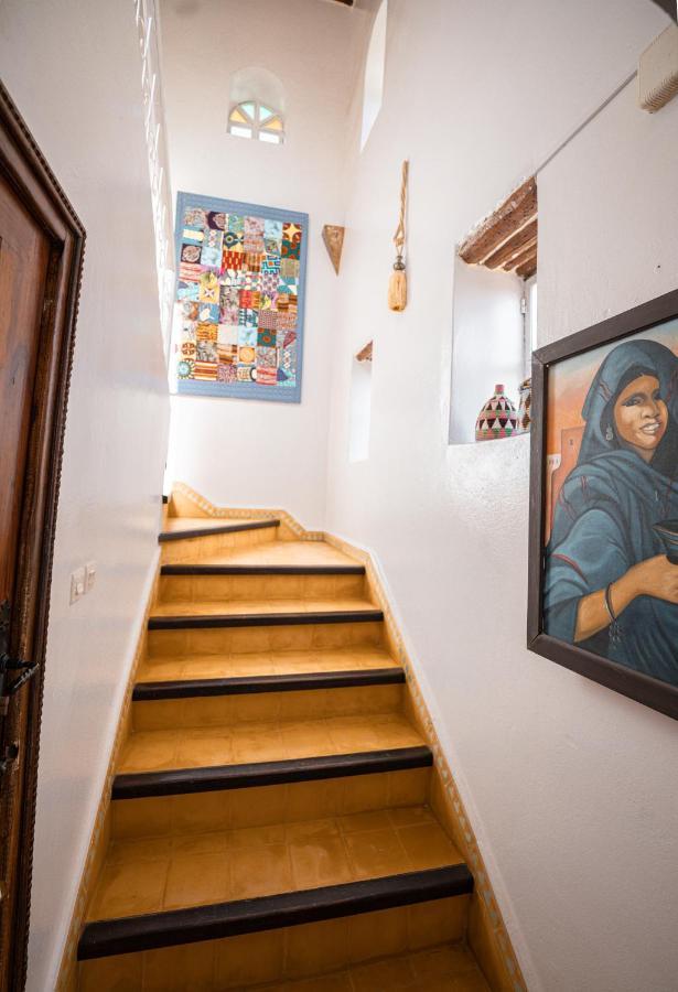 Out Of Medina Bed & Breakfast Есувейра Екстериор снимка