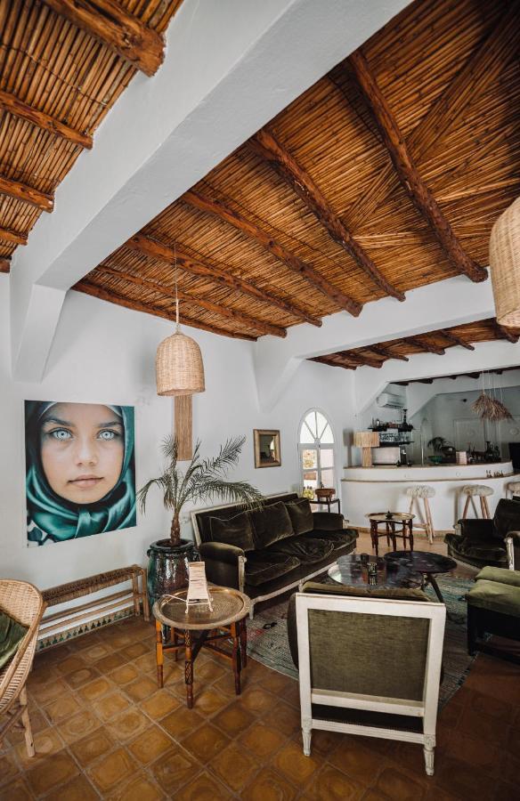 Out Of Medina Bed & Breakfast Есувейра Екстериор снимка