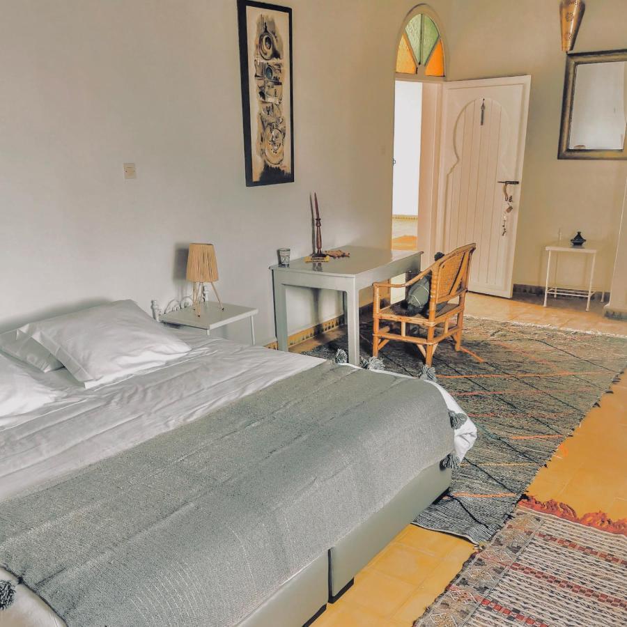 Out Of Medina Bed & Breakfast Есувейра Екстериор снимка